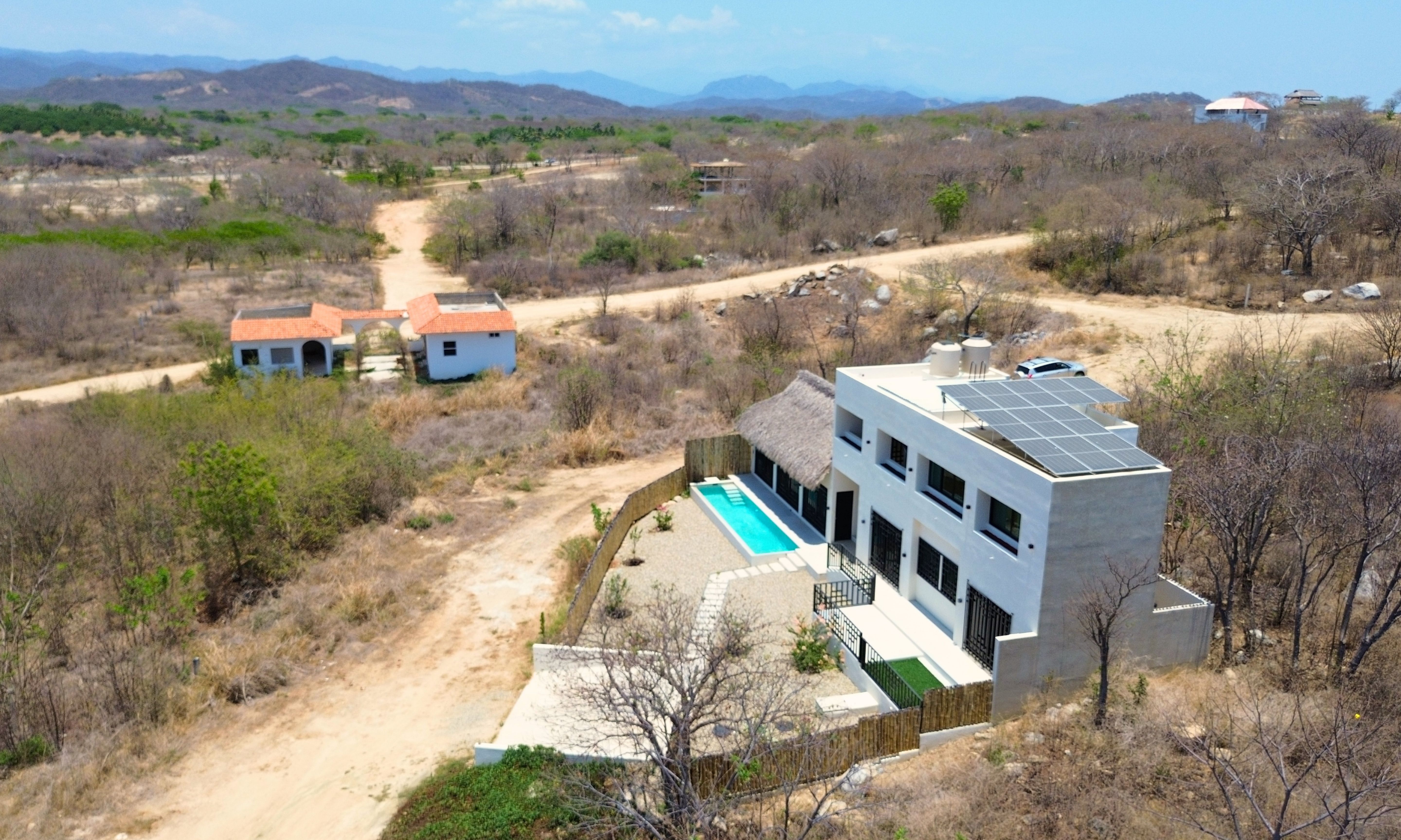 Casa Alice | Oceanview eco villa with pool, near several surf spots
