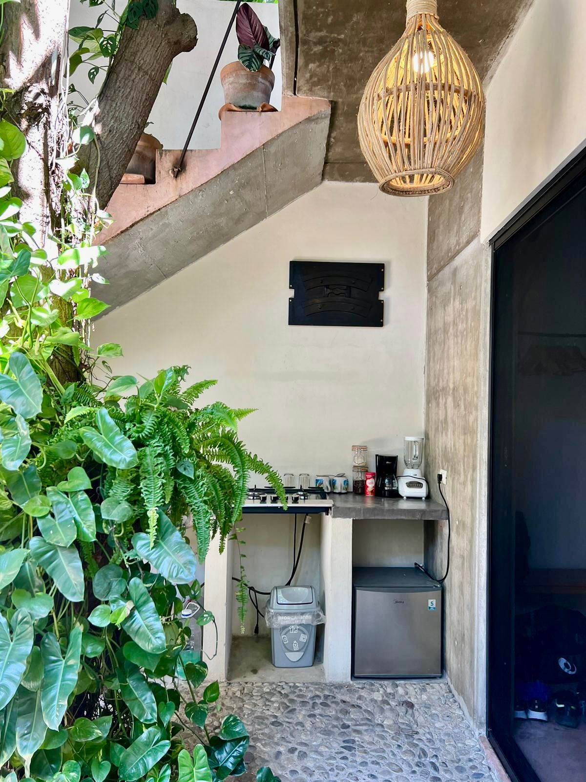 Charming House with Pool, Mango Tree & Sea Views, 3 Minutes from the Beach close to La Punta