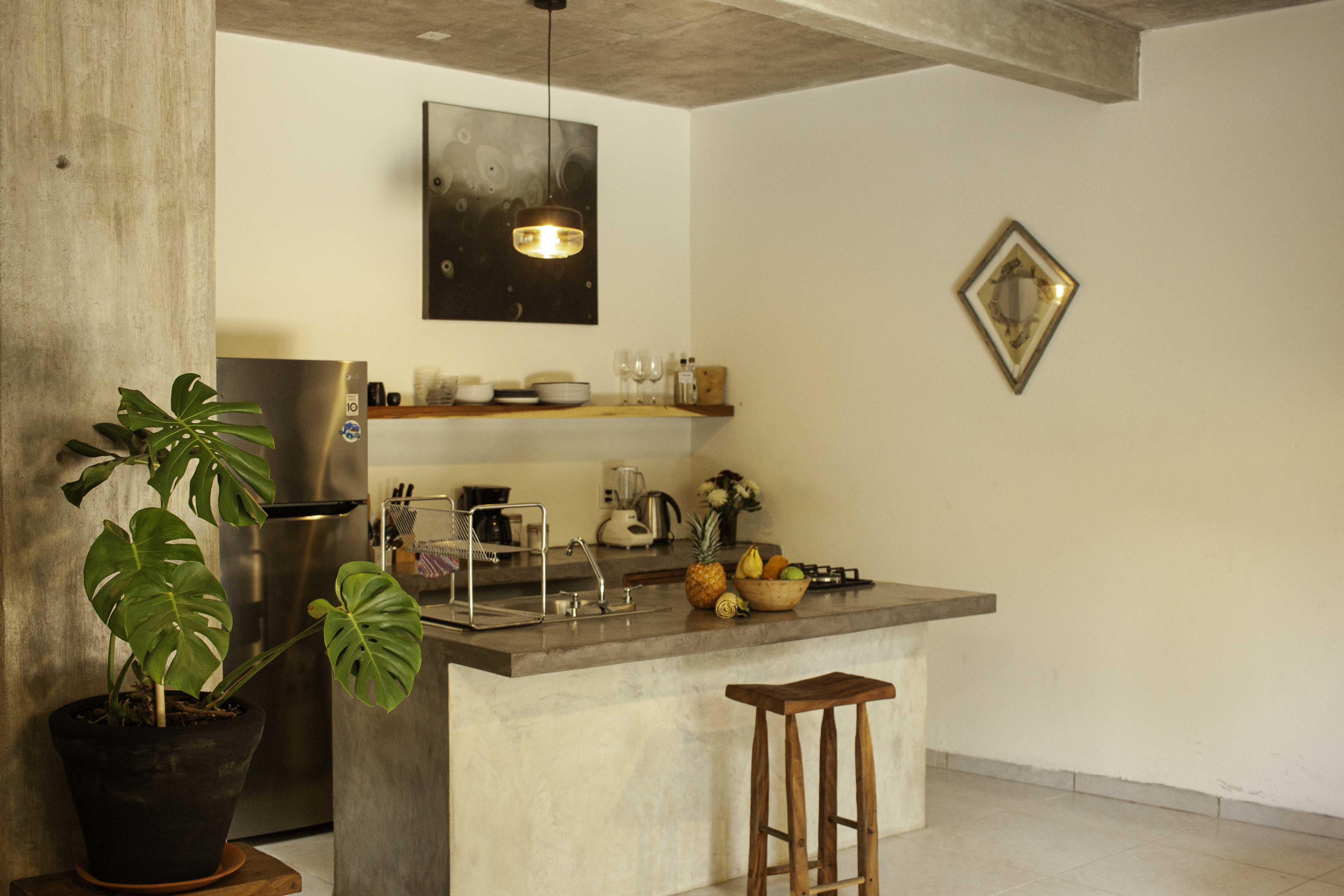 Charming House with Pool, Mango Tree & Sea Views, 3 Minutes from the Beach close to La Punta