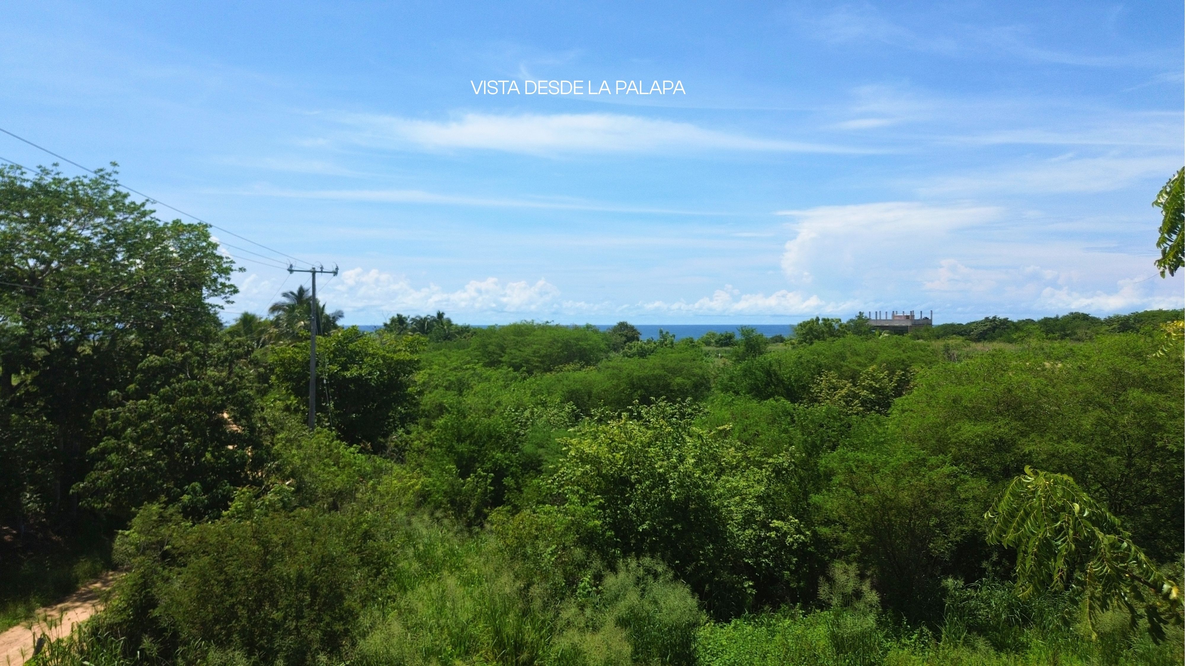 Corner Lot just 540 Meters from a Pristine Beach, 35 Minutes from Puerto Escondido